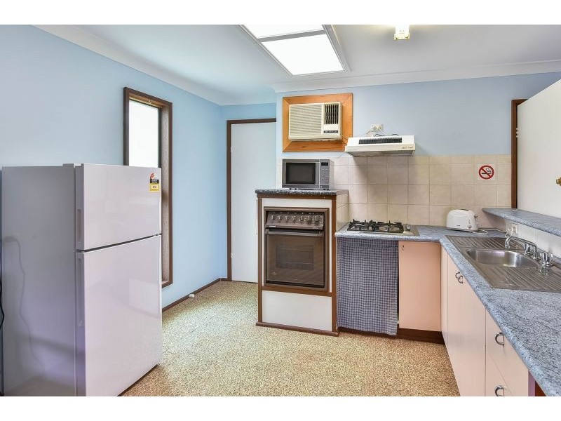 48 Westbourne Avenue, Thirlmere NSW 2572