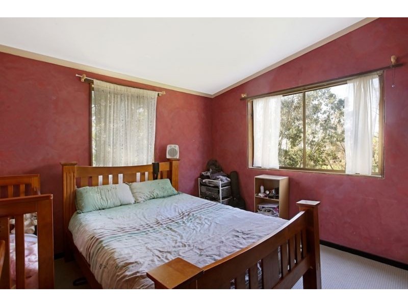 8 Krista Place, Tahmoor NSW 2573