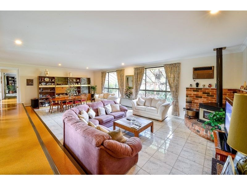 50 Struan Street, Tahmoor NSW 2573