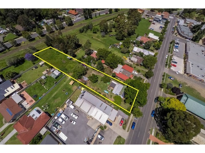 80 Westbourne Avenue, Thirlmere NSW 2572