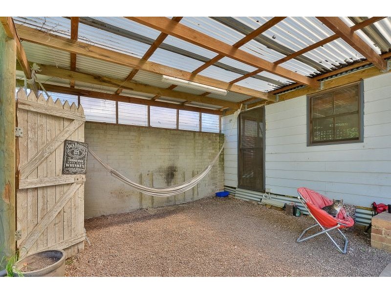 80 Westbourne Avenue, Thirlmere NSW 2572