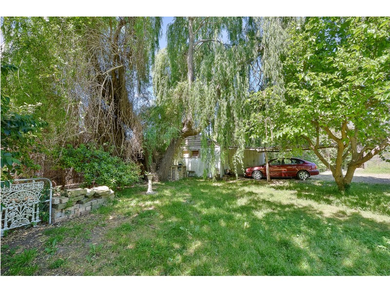 80 Westbourne Avenue, Thirlmere NSW 2572