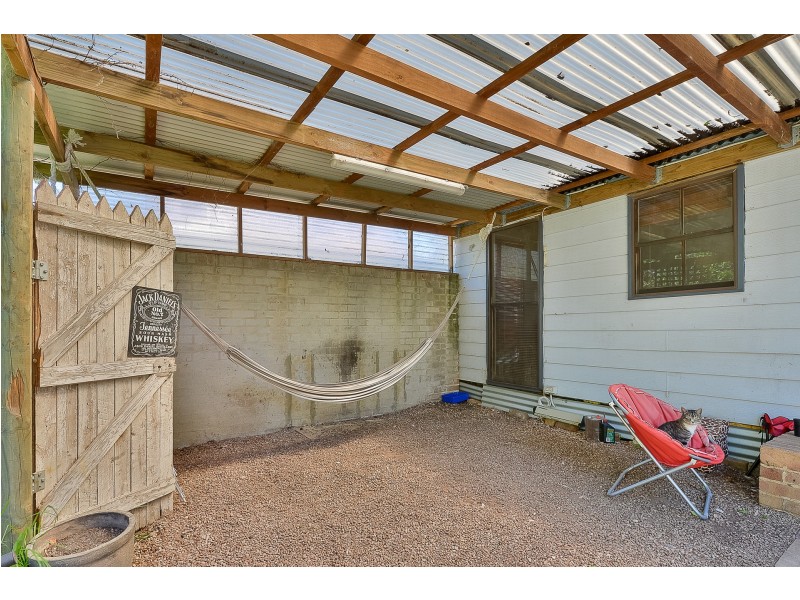 80 Westbourne Avenue, Thirlmere NSW 2572