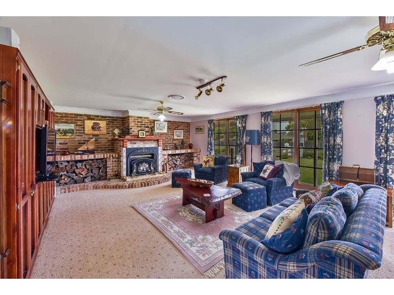 31-33 Fraser Street, Tahmoor NSW 2573