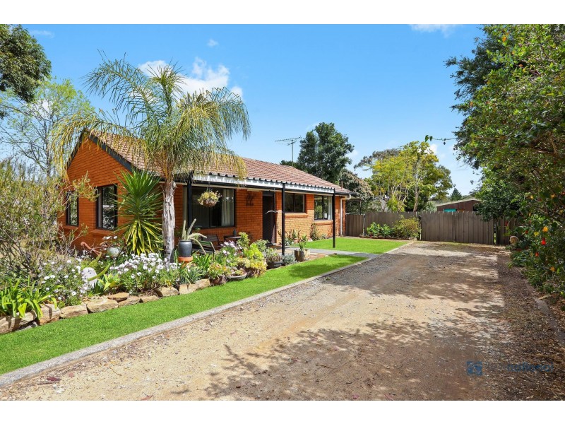 27 Carlton Road, Thirlmere NSW 2572
