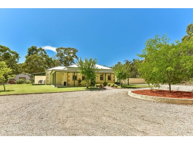 3 Amy Street, Balmoral Village NSW 2571