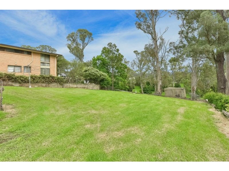 33 Struan Street, Tahmoor NSW 2573