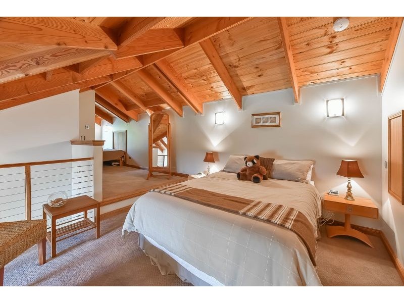 2330 Remembrance Drive, Picton NSW 2571