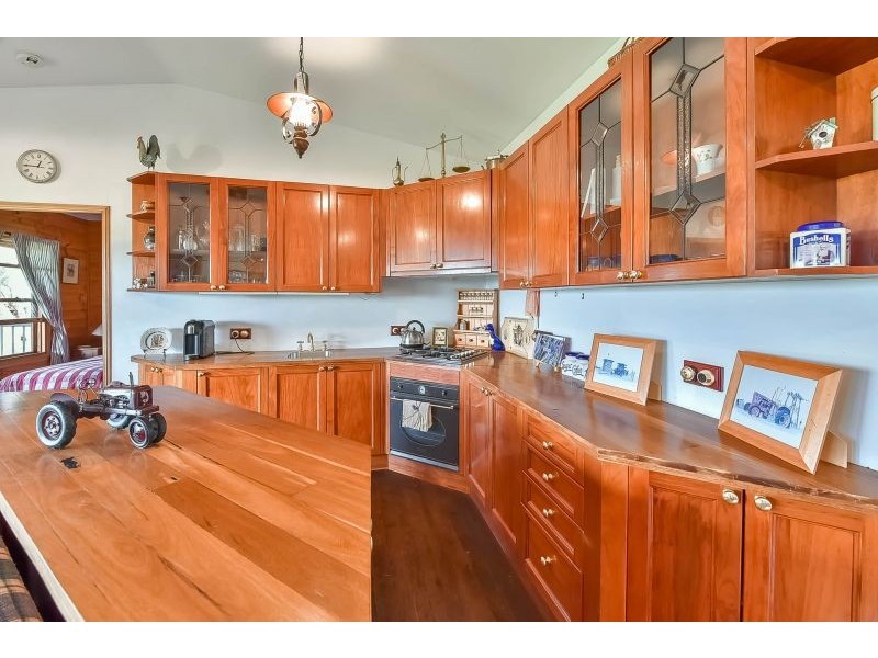 2330 Remembrance Drive, Picton NSW 2571