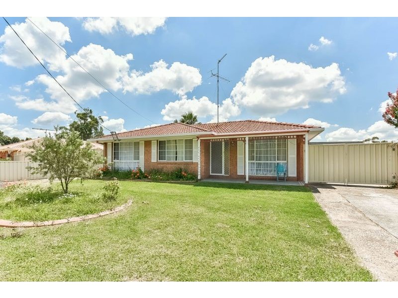 72 Bell Street, Thirlmere NSW 2572