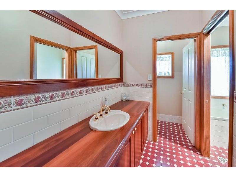 4 Whistler Close, Buxton NSW 2571