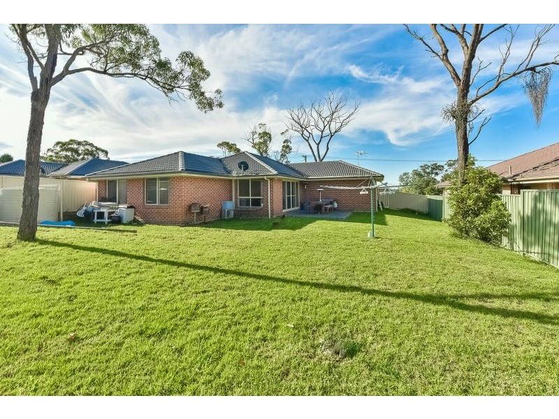 9 Fitzroy Street, Hill Top NSW 2575
