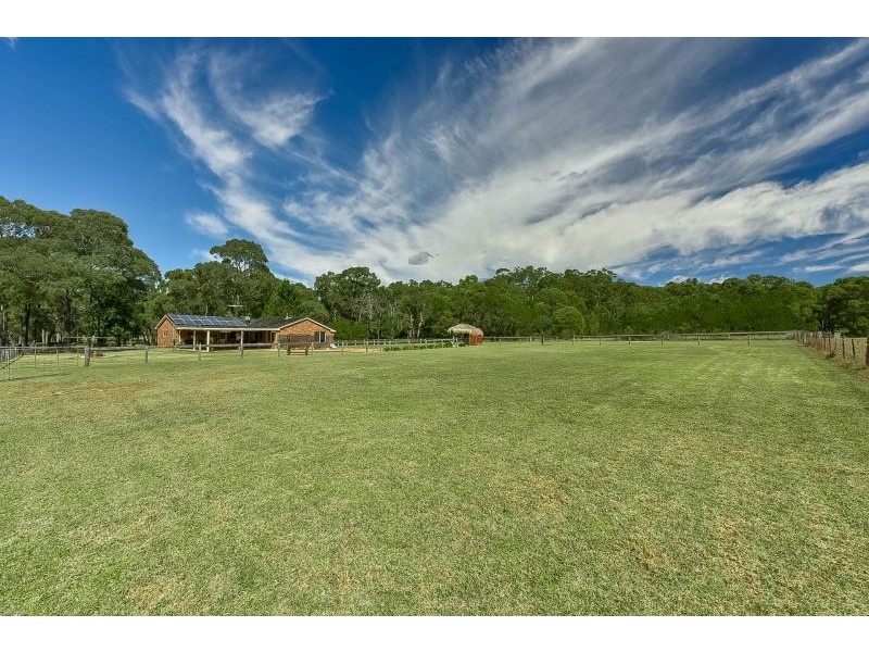 170 Nattai Street, Thirlmere NSW 2572