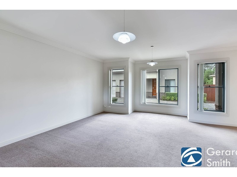 4/113-123 Menangle Street, Picton NSW 2571