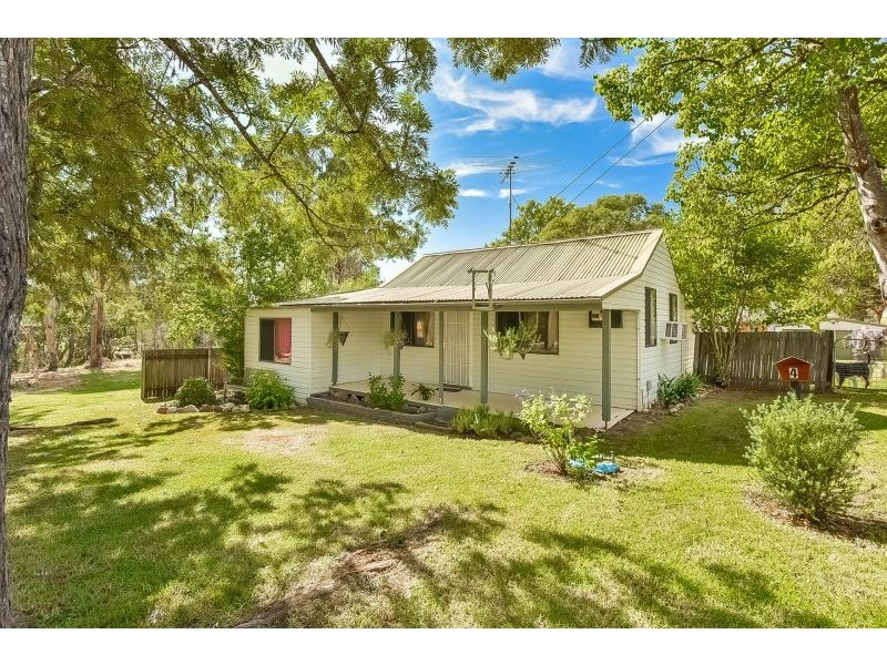 4 George Street, Tahmoor NSW 2573