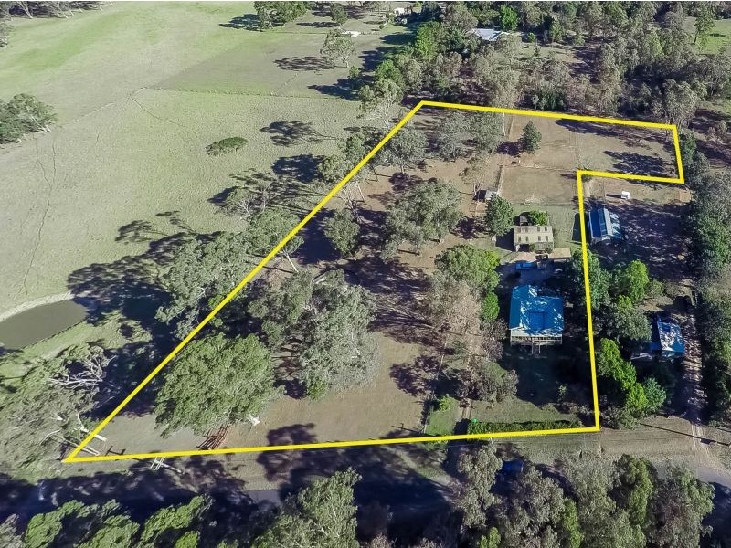 80 River Road, Tahmoor NSW 2573