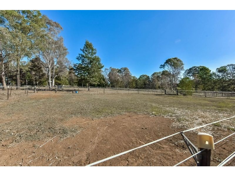 80 River Road, Tahmoor NSW 2573