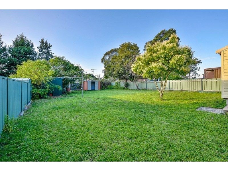 55 Oaks Street, Thirlmere NSW 2572