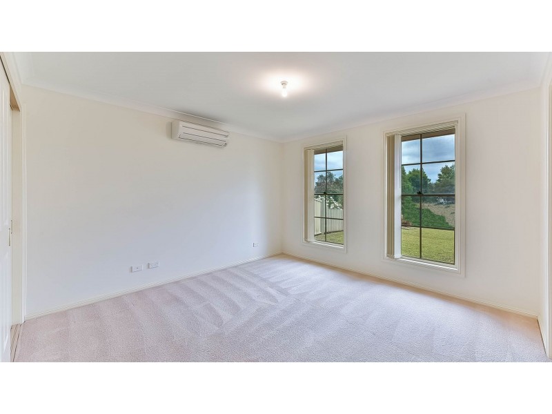 17 Ayrshire Gardens, Picton NSW 2571