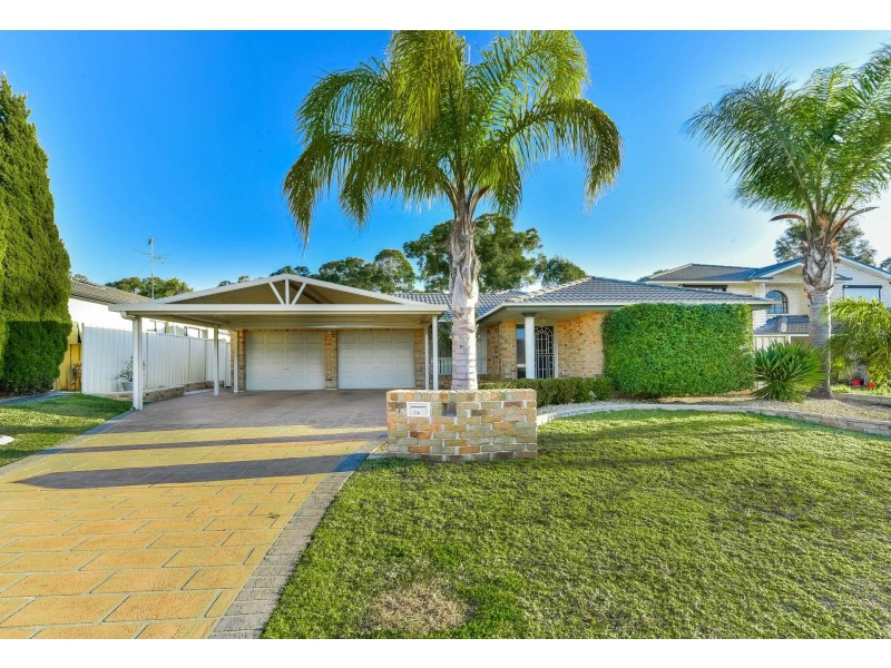 27 Lysander Avenue, Rosemeadow NSW 2560