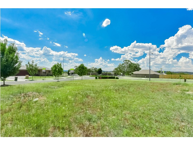 42 Greenbridge Drive, Wilton NSW 2571