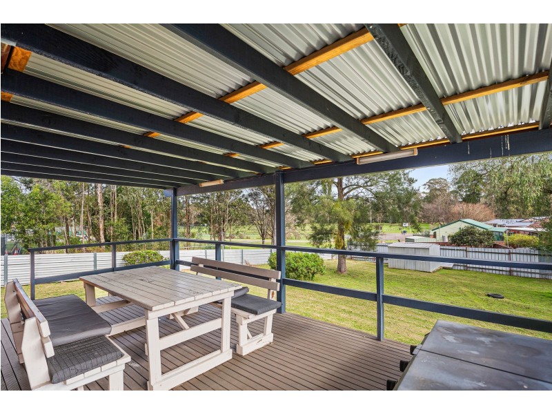 8 Ramsay Street, Picton NSW 2571