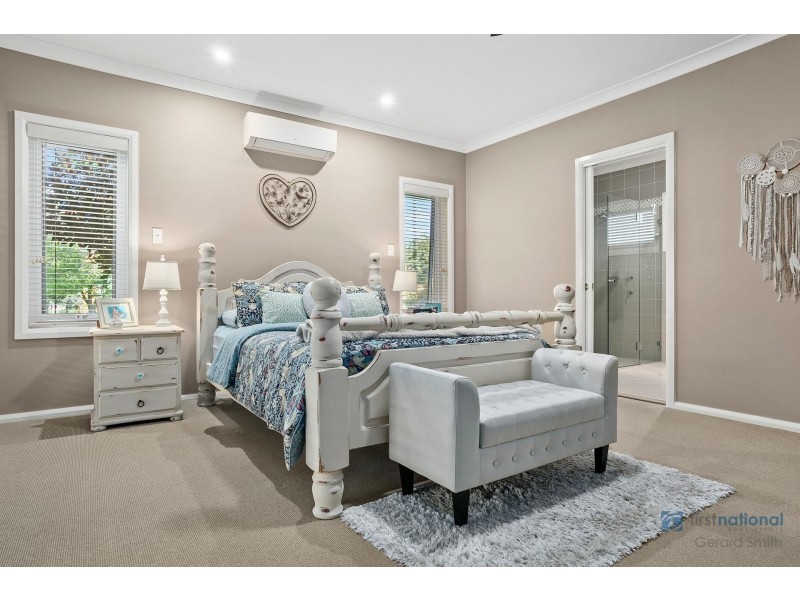 13 Davies Place, Picton NSW 2571