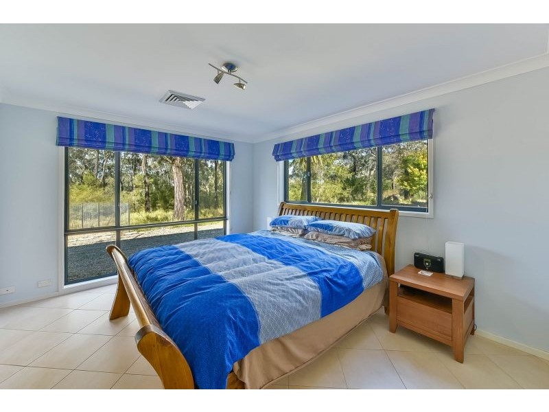 155 Lyrebird Road, Pheasants Nest NSW 2574