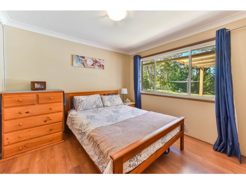 8 Horne Place, Bargo NSW 2574