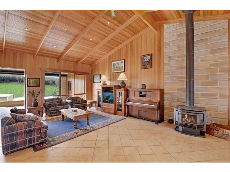 127 Kettles Lane, Tallong NSW 2579