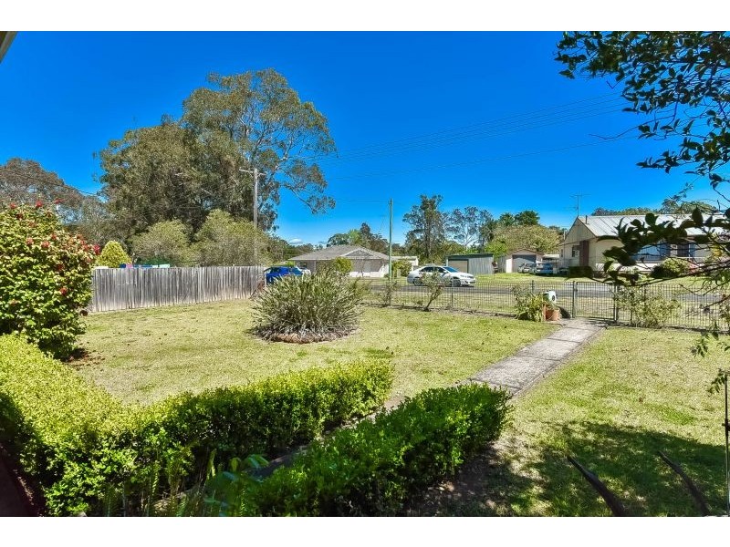 98 Castlereagh Street, Tahmoor NSW 2573