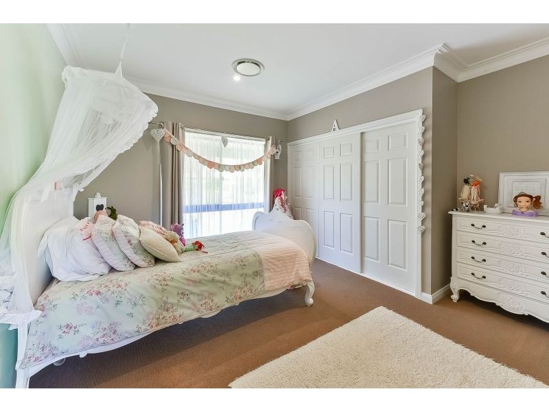 21 The Ironbarks, Picton NSW 2571