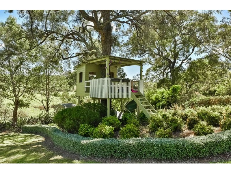 21 The Ironbarks, Picton NSW 2571