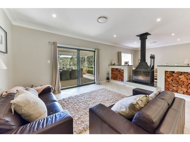 21 The Ironbarks, Picton NSW 2571