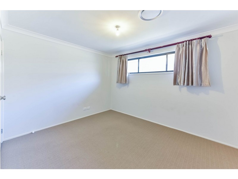 24 Agostini Circuit, Oran Park NSW 2570