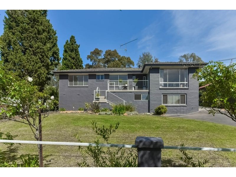 43 Lumsdaine Street, Picton NSW 2571