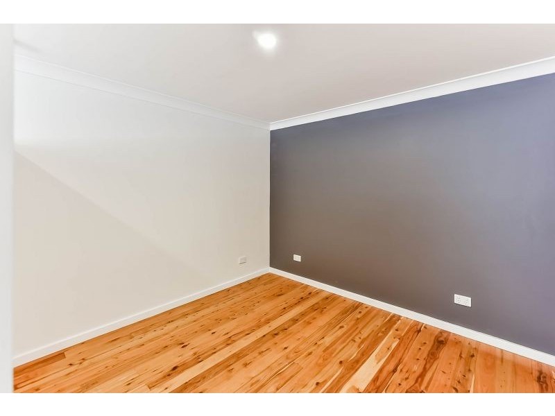 43 Lumsdaine Street, Picton NSW 2571