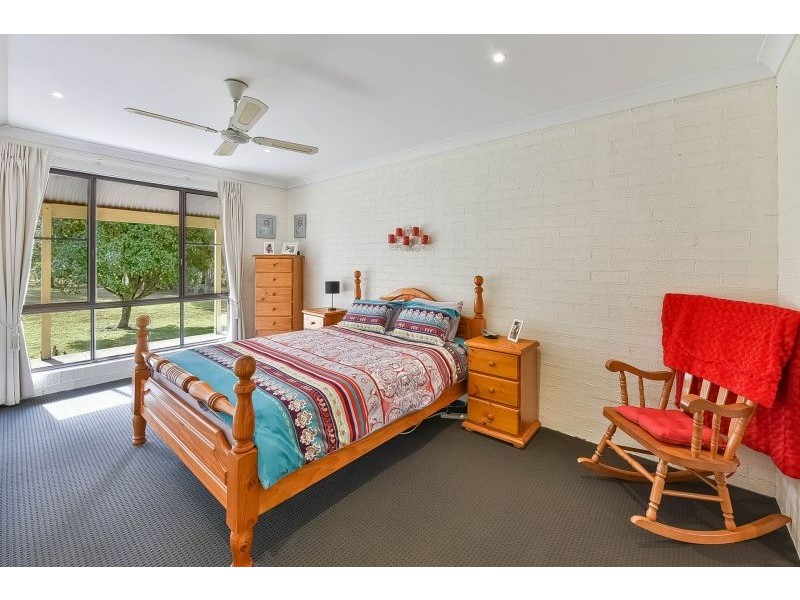 46 Shelleys Lane, Thirlmere NSW 2572