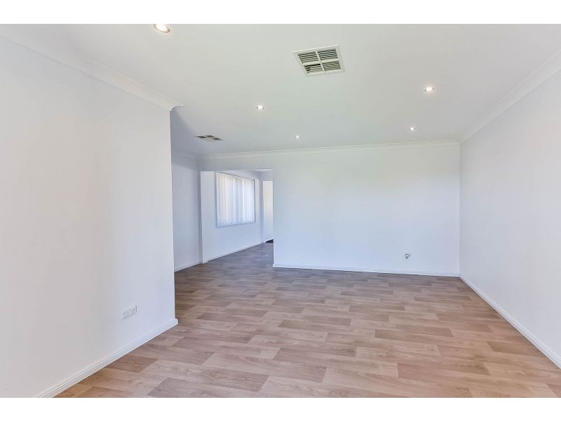 4 Hawthorne Road, Bargo NSW 2574