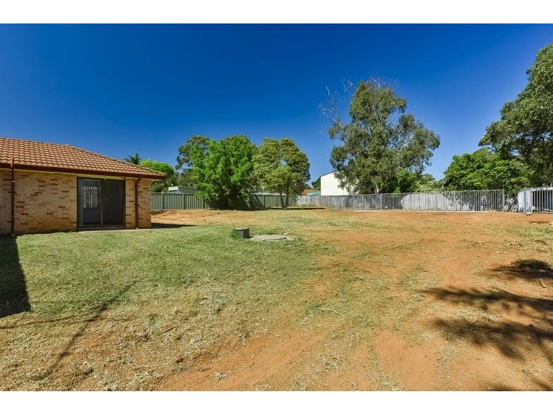 4 Hawthorne Road, Bargo NSW 2574