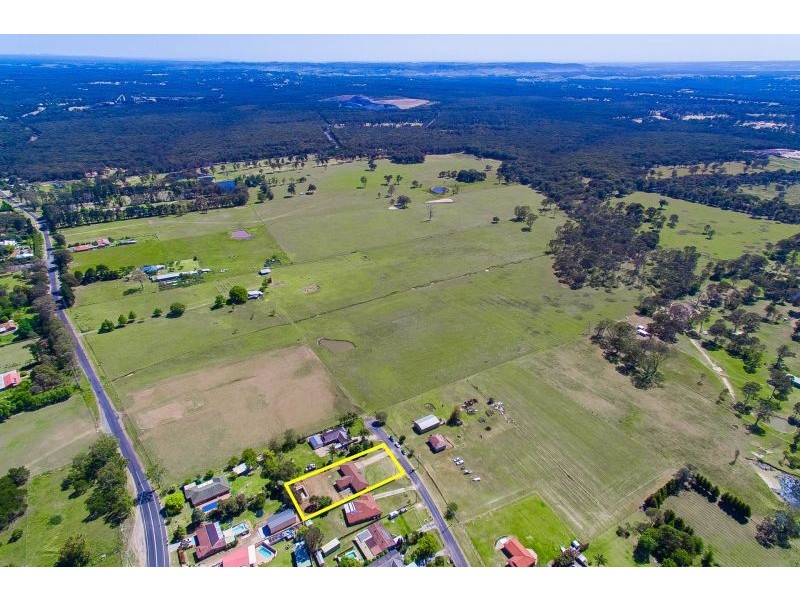 4 Hawthorne Road, Bargo NSW 2574