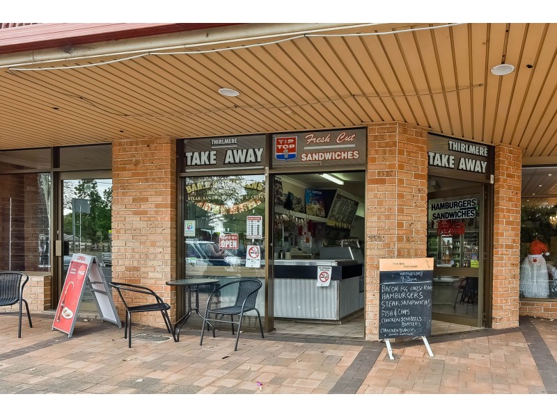 2/5 Oaks Street, Thirlmere NSW 2572