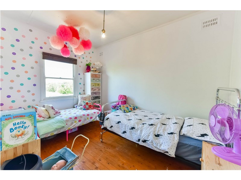 48 Hill Street, Picton NSW 2571