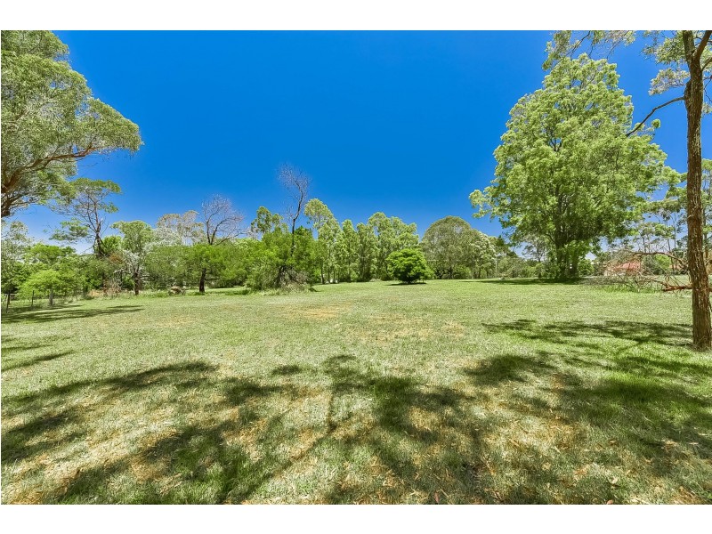90 Shelleys Lane, Thirlmere NSW 2572