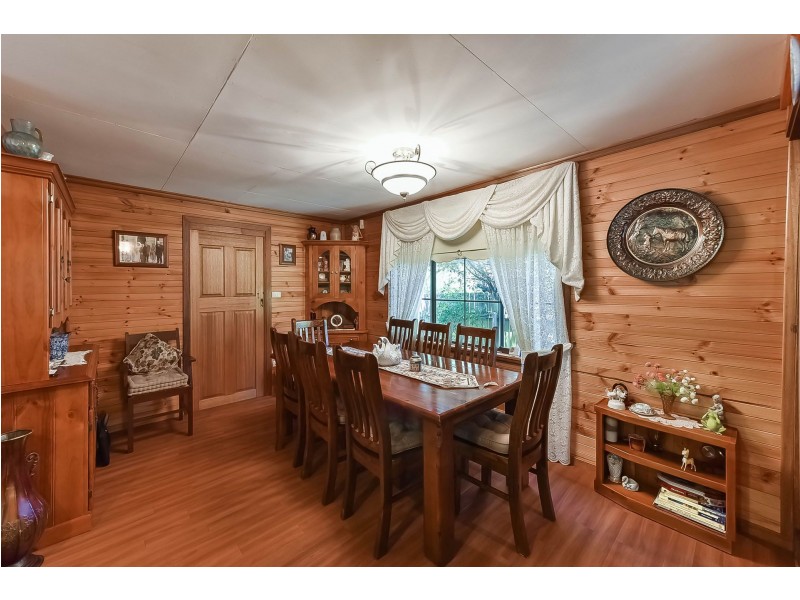 90 Shelleys Lane, Thirlmere NSW 2572