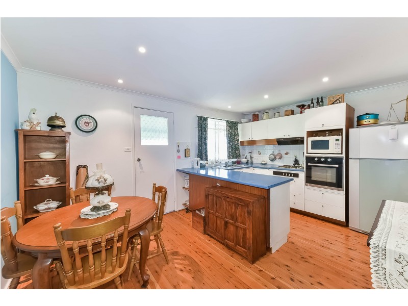 52 Castlereagh Street, Tahmoor NSW 2573