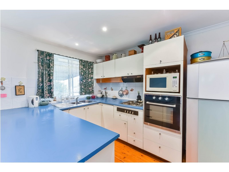 52 Castlereagh Street, Tahmoor NSW 2573