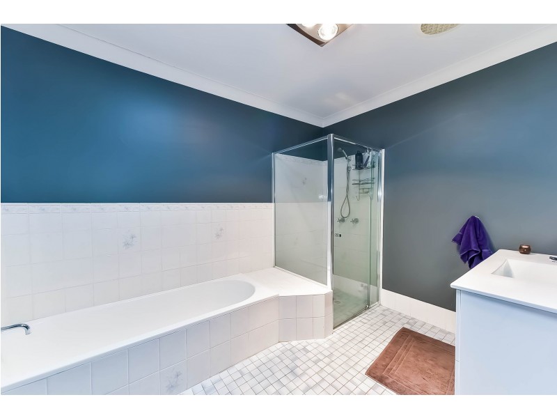 1/5A Lindsell Place, Tahmoor NSW 2573