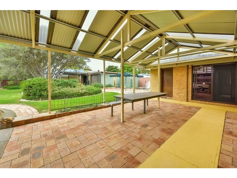 48 Westbourne Avenue, Thirlmere NSW 2572