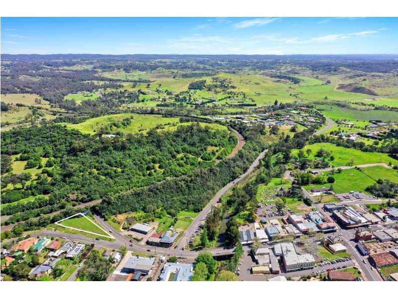 1 Picton Avenue, Picton NSW 2571